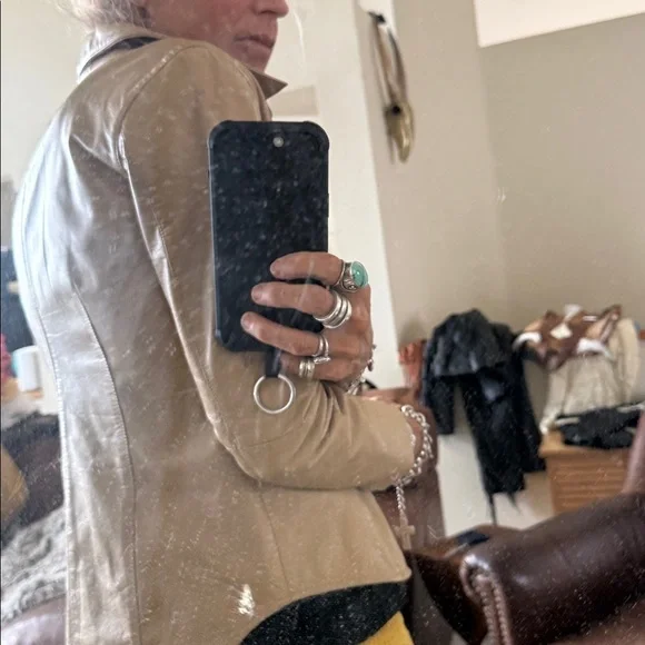 Frenchi Beige genuine Leather shirt Jacket shacket size small - Picture 10 of 11